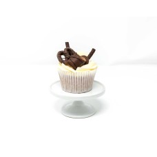 12 x Chocolate and Vanilla Loaded Cupcakes